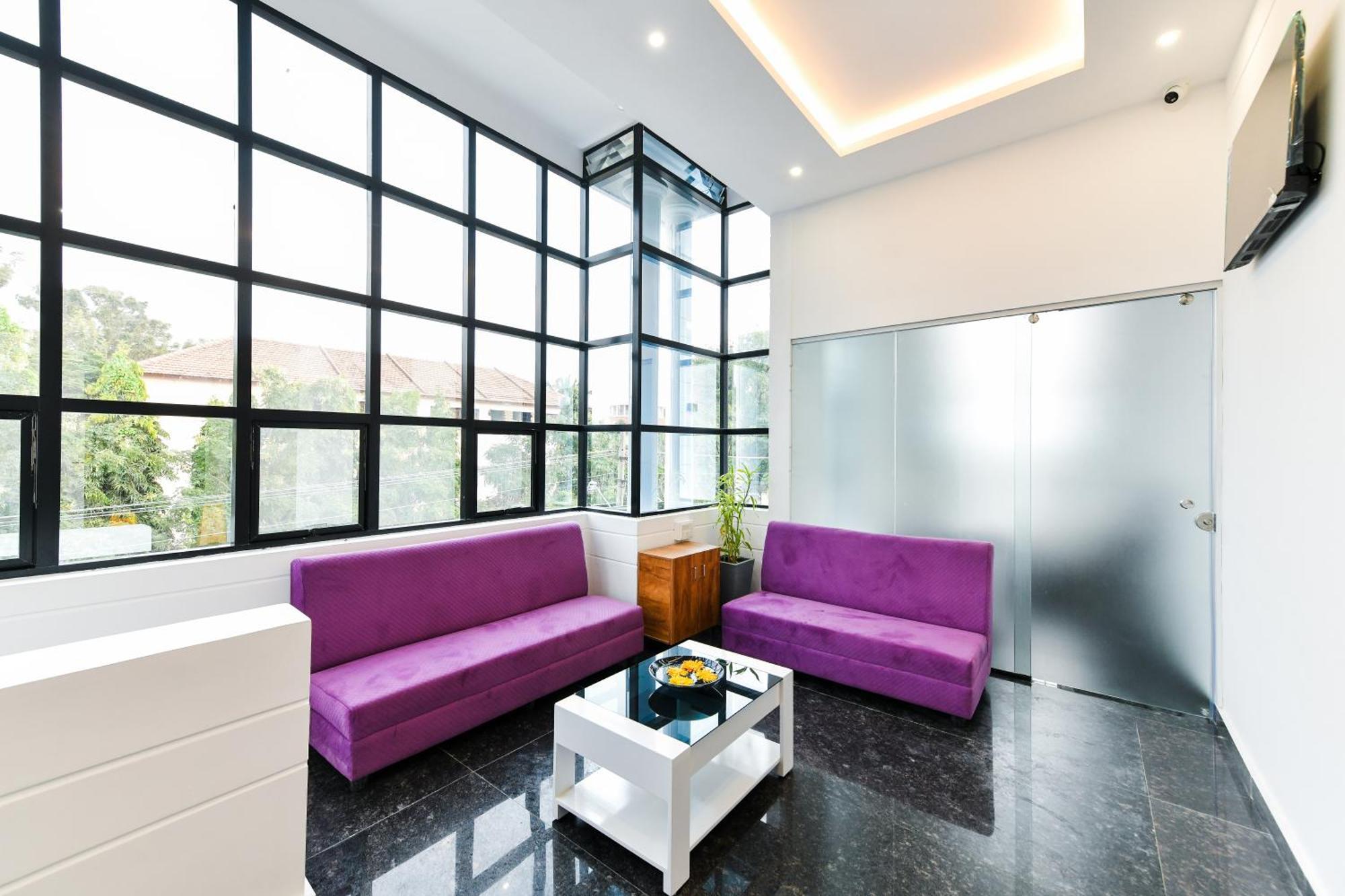 Hotel Shine International Májszúr Kültér fotó
