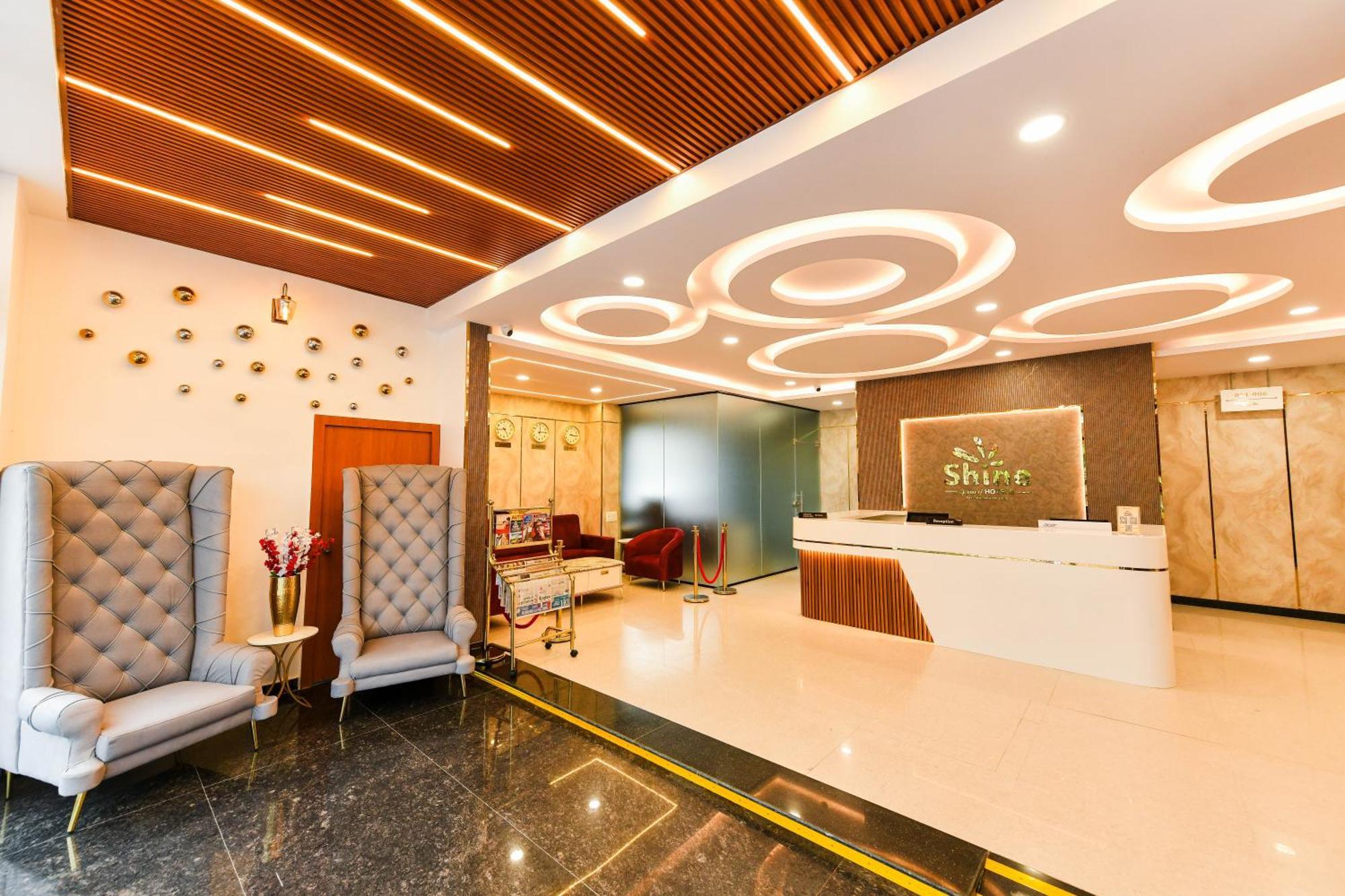 Hotel Shine International Májszúr Kültér fotó